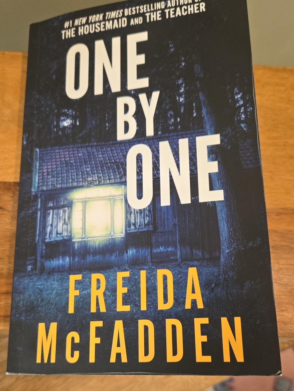 One By One Paperbavk Book By Freida McFadden